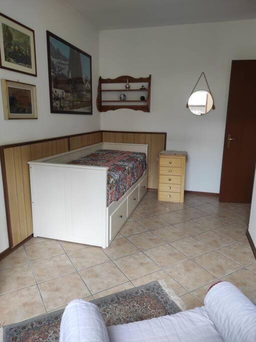 Appartamento Vista Lago Germignaga ภายนอก รูปภาพ
